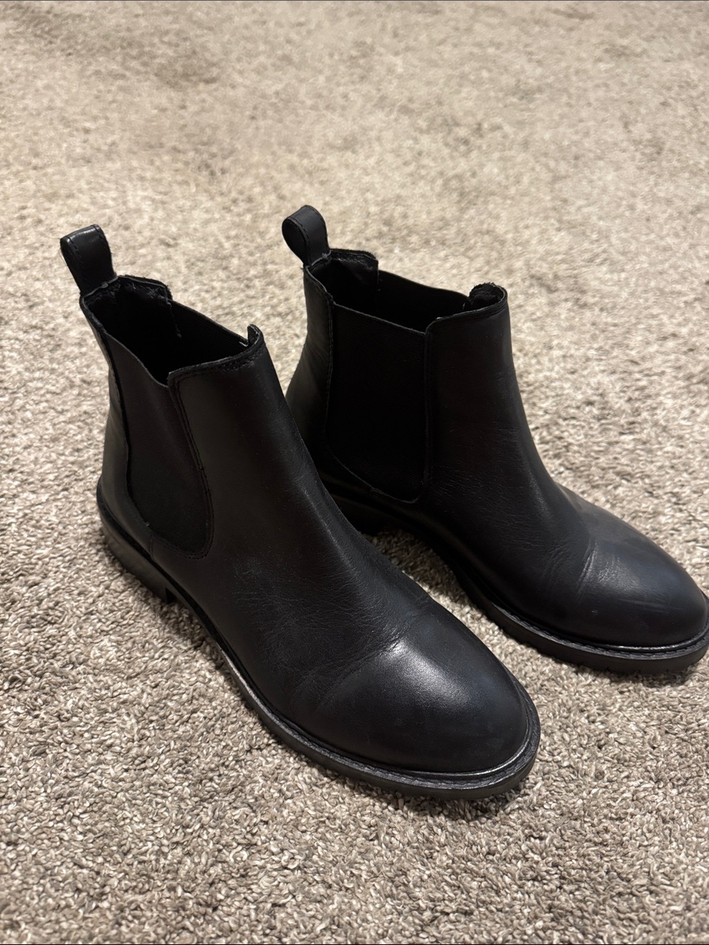 Women’s Steve Madden Leopold Chelsea black leather boots 7